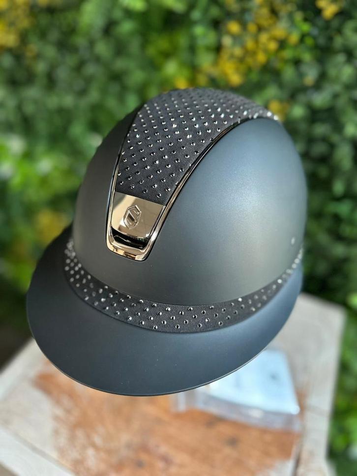 Wauw! Gave nieuwe Samshied mét 20% korting, Dieren en Toebehoren, Paardrijkleding, Nieuw, Cap, Dressuur, Ophalen of Verzenden