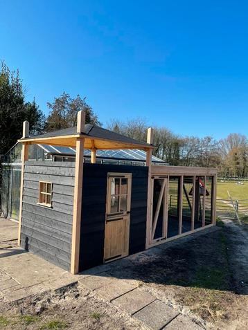 Hooiberg kippenhok mini hooiberg beschikbaar voor biedingen