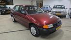 Opel Astra 1.6i Young 89.000dkm! NAP!Automaat!, Gebruikt, 4 cilinders, Origineel Nederlands, Bedrijf