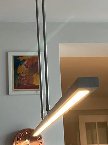 Led hanglamp kleur lichtgrijs(aluminium) met ingebouwde   beschikbaar voor biedingen