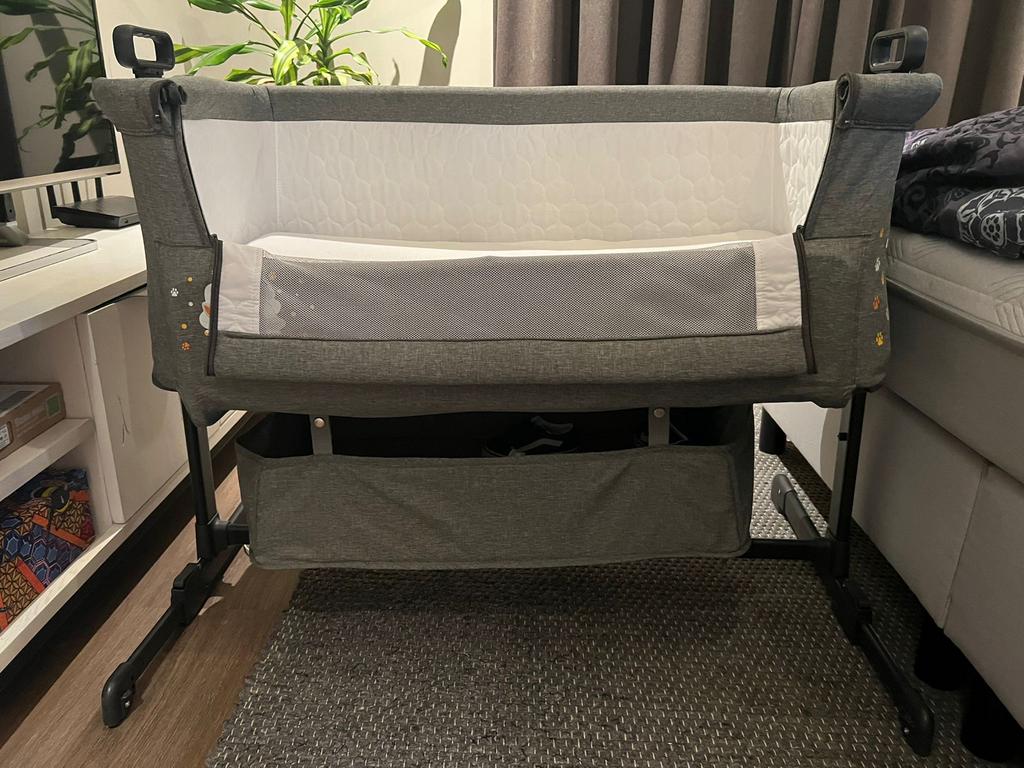 Chipolino Co-sleeper 'Close to me' in hele goede staat, Ophalen, Gebruikt, Wieg