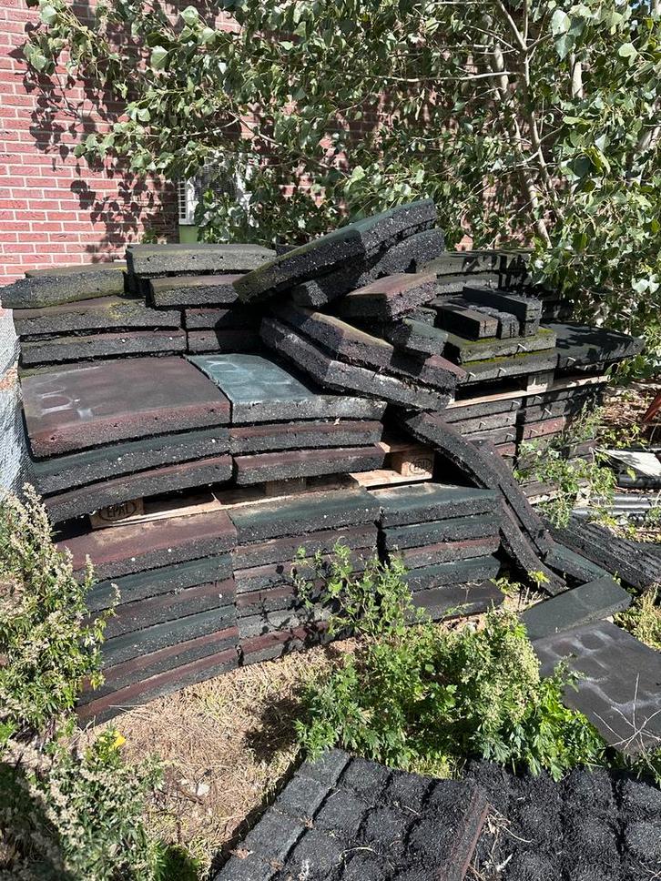 Gebruikte rubberen tegels, Tuin en Terras, Palen, Balken en Planken, Gebruikt, Overige typen, Ophalen