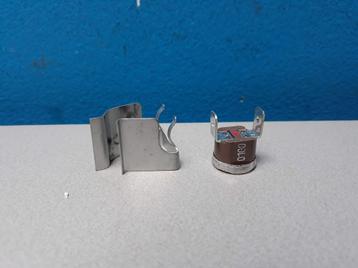 Beveiligingsthermostaat Agpo Ferroli Ultima A22380 3286132 beschikbaar voor biedingen
