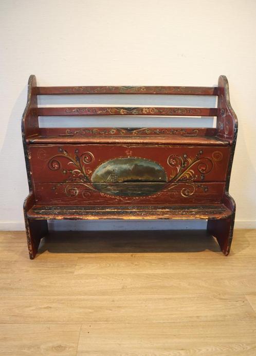 Antiek Hollands Hindeloopen klepbankje met zeegezicht, Antiek en Kunst, Antiek | Meubels | Stoelen en Banken, Ophalen of Verzenden