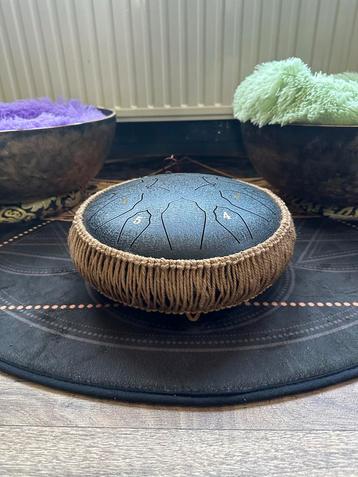 Tong drum met beschermingkoord en stokjes, Nieuw beschikbaar voor biedingen