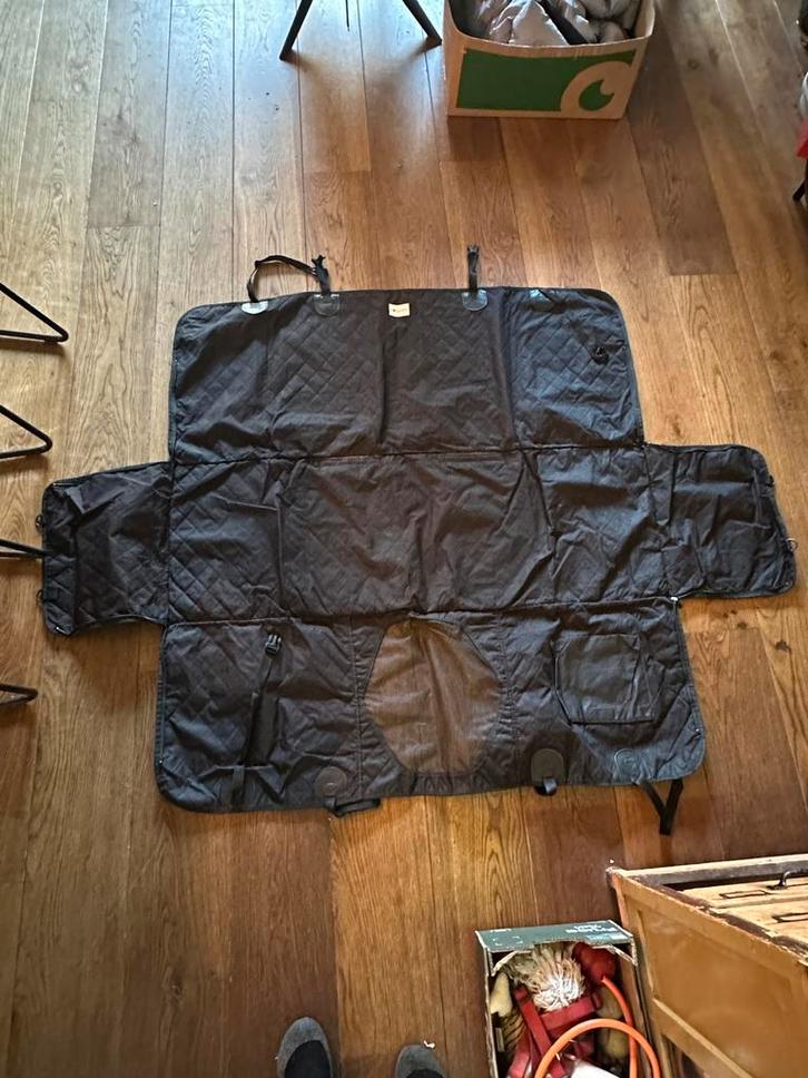 Hondendeken auto, Dieren en Toebehoren, Hondenmanden, Gebruikt, Ophalen of Verzenden