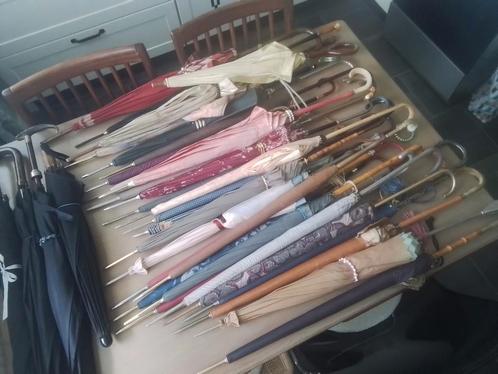 Grote lot antiek en vintage paraplu's, 33 st, Antiek en Kunst, Antiek | Overige Antiek, Ophalen