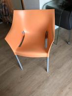 Design stoel kunststof oranje?, Kunststof, Overige kleuren, Ophalen of Verzenden, Zo goed als nieuw