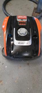 Defecte Yardforce Compact 400RI Robotmaaier, Tuin en Terras, Robotmaaiers, Ophalen of Verzenden, Gebruikt, Minder dan 20 cm, Yardforce