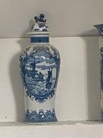 Antieke Delfts Blauw Vazen - Beschadigd heel licht, Ophalen