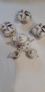 THEESERVIES, Ophalen