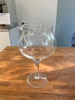 Glazen schenkkan op voet, Antiek en Kunst, Ophalen of Verzenden