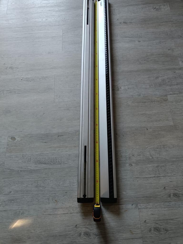 Thule Wingbar Evo 140 cm Dakdragers, Auto diversen, Dakdragers, Ophalen of Verzenden, Gebruikt
