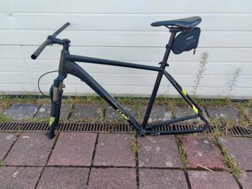 29" Cube Reaction Pro frameset. beschikbaar voor biedingen