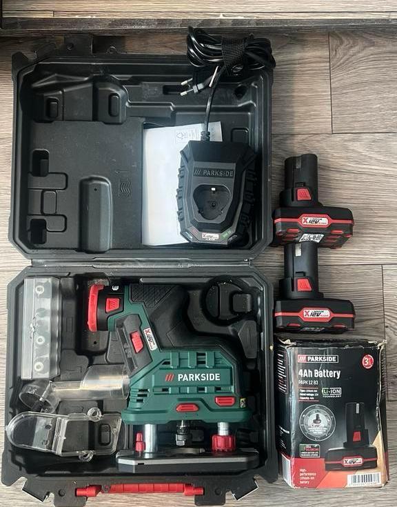 Parkside Bovenfrees 12V - 2x accu nieuw  B2 - 1x A3, Doe-het-zelf en Verbouw, Gereedschap | Freesmachines, Zo goed als nieuw, Accu
