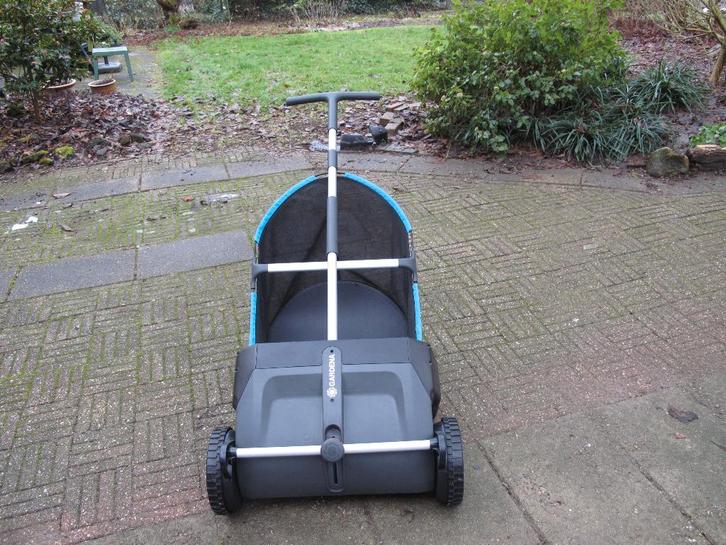 Gardena blad- en grasverzamelaar/veger, Tuin en Terras, Hand-tuingereedschap, Nieuw, Overige soorten, Ophalen