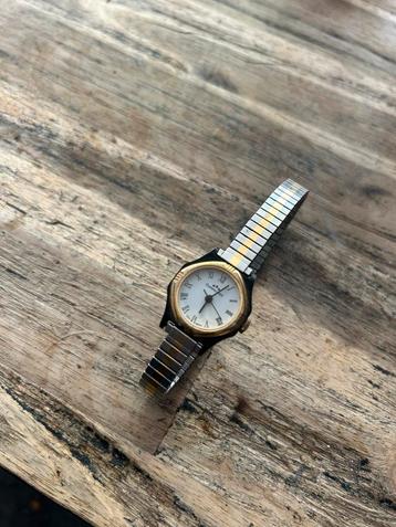 Commodoor Vintage horloge beschikbaar voor biedingen