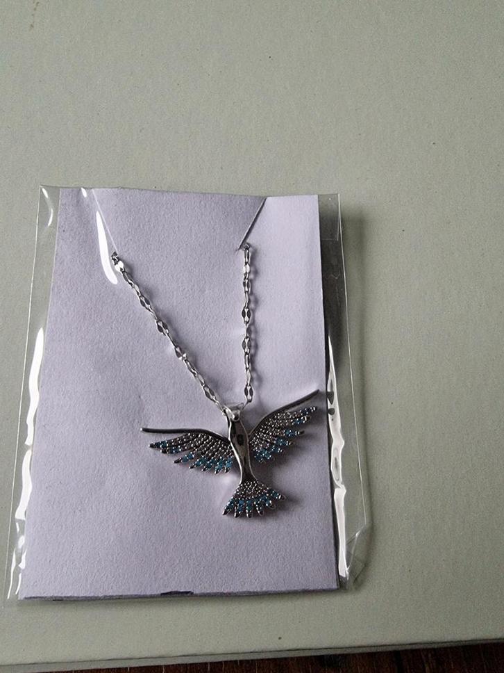 Zilverkleurige Ketting met Vogel Hanger, Sieraden, Tassen en Uiterlijk, Kettingen, Nieuw, Zilver, Zilver, Met edelsteen, Met hanger