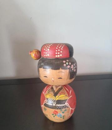 Leuke vintage Bobblehead Kokeshi beschikbaar voor biedingen