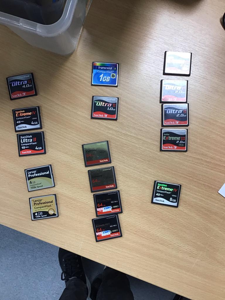 CompactFlash Kaarten - 2 GB Extreme III Diverse Capaciteiten, Audio, Tv en Foto, Fotografie | Geheugenkaarten, Gebruikt, Ophalen of Verzenden