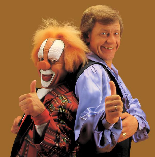 Wie heeft nog Circus Bassie & Adriaan spullen liggen?, Ophalen of Verzenden, Zo goed als nieuw