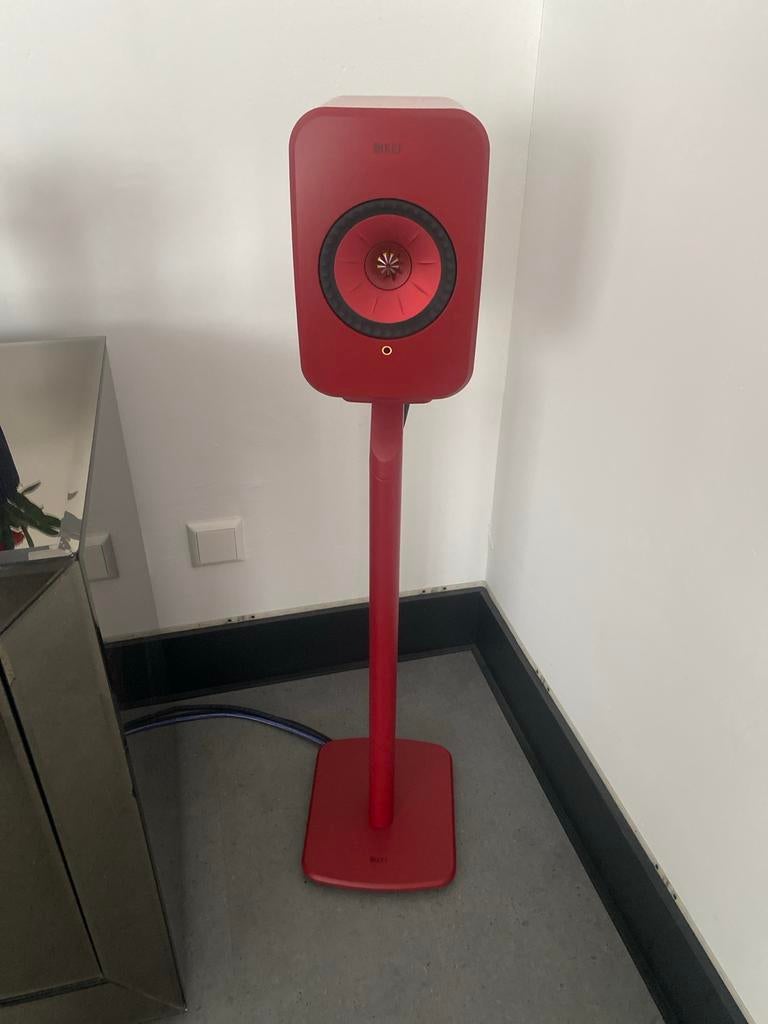 KEF LSX Wireless II - Rood (incl. stands), Audio, Tv en Foto, Luidsprekers, Zo goed als nieuw, 120 watt of meer, Front, Rear of Stereo speakers