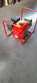 Veba Aggregaat 4 takt benzine  met honda 2500 w, Doe-het-zelf en Verbouw, Aggregaten, Ophalen, Zo goed als nieuw, Minder dan 5 kVA