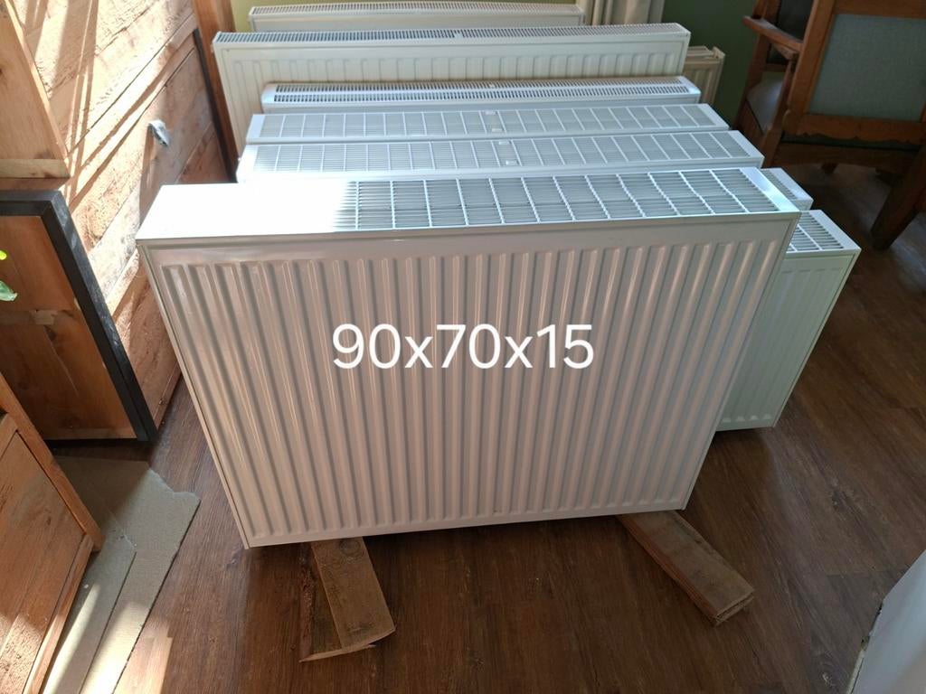Radiator 90x70x15, Ophalen of Verzenden, Zo goed als nieuw, Radiator, 30 tot 80 cm