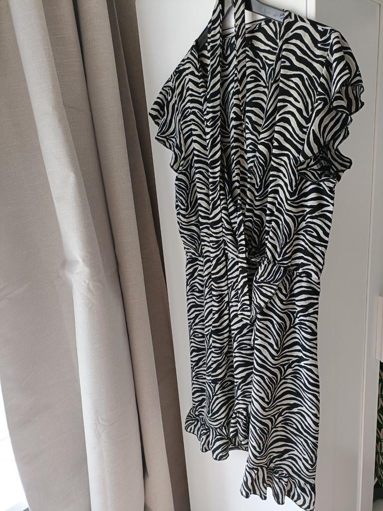 Zwart-wit zebraprint jurkje maat 44, Zwart, Maat 42/44 (L), Pescara, Ophalen of Verzenden