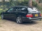 Mercedes-Benz E55 AMG Kombi 2004 – Zeer goed onderhouden, Auto's, Automaat, Achterwielaandrijving, Zwart, Leder