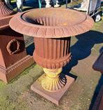 Groot antiek model tuinvaas 77 cm hoog & de doorsnede 61 cm, Ophalen, Gebruikt