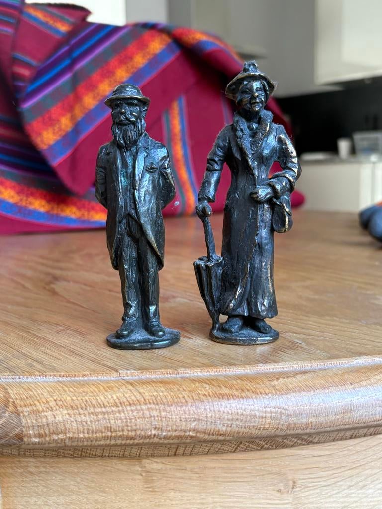 Vintage Bronzen Beeldjes: Man en Vrouw, Antiek en Kunst, Kunst | Beelden en Houtsnijwerken, Ophalen of Verzenden
