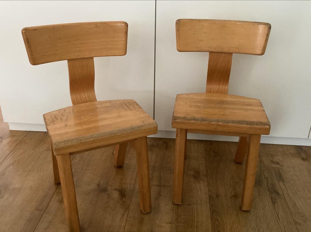 Authentieke Houten Schoolstoeltjes, Huis en Inrichting, Stoelen, Ophalen, Gebruikt, Hout, Twee