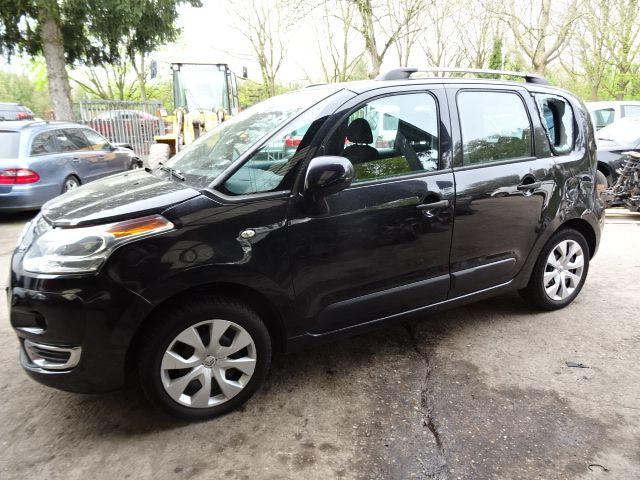 Citroen C3 Picasso bj 2013 1.4  motorschade voor demontage., Auto-onderdelen, Gebruikt, -, Ophalen of Verzenden, -