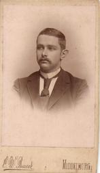 CDV - C.W. Bauer (2) - Middelburg, Gebruikt, Verzenden, Foto, Klederdracht
