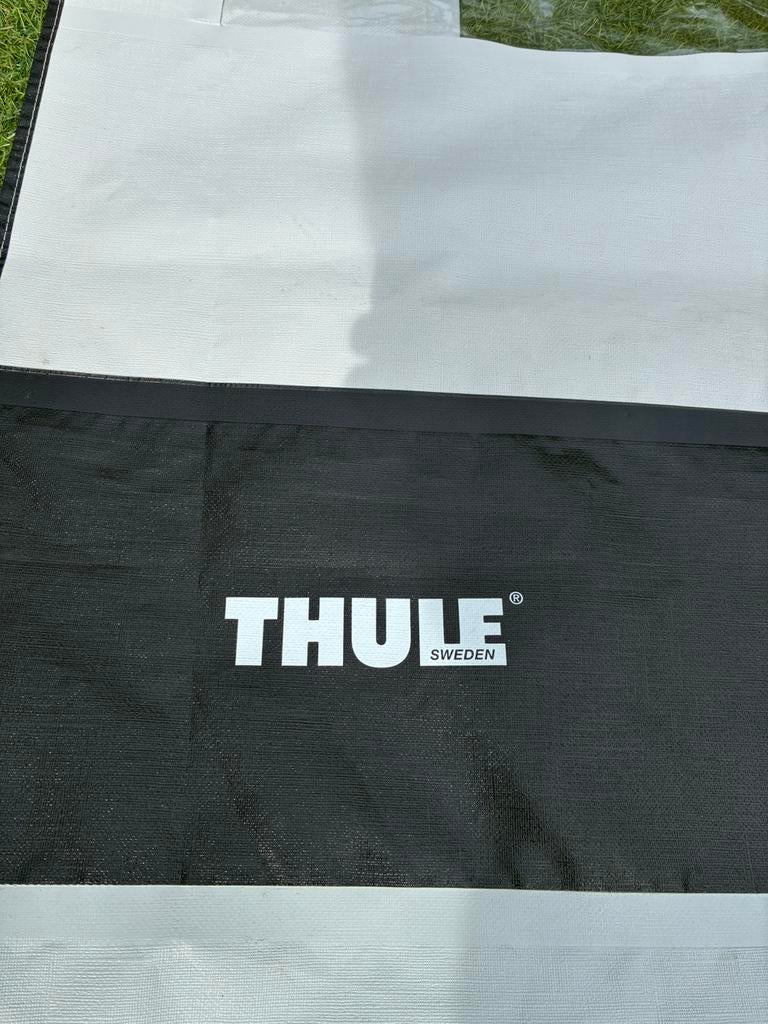 Thule Omnistor zakluifel met zijwand, Ophalen, Gebruikt