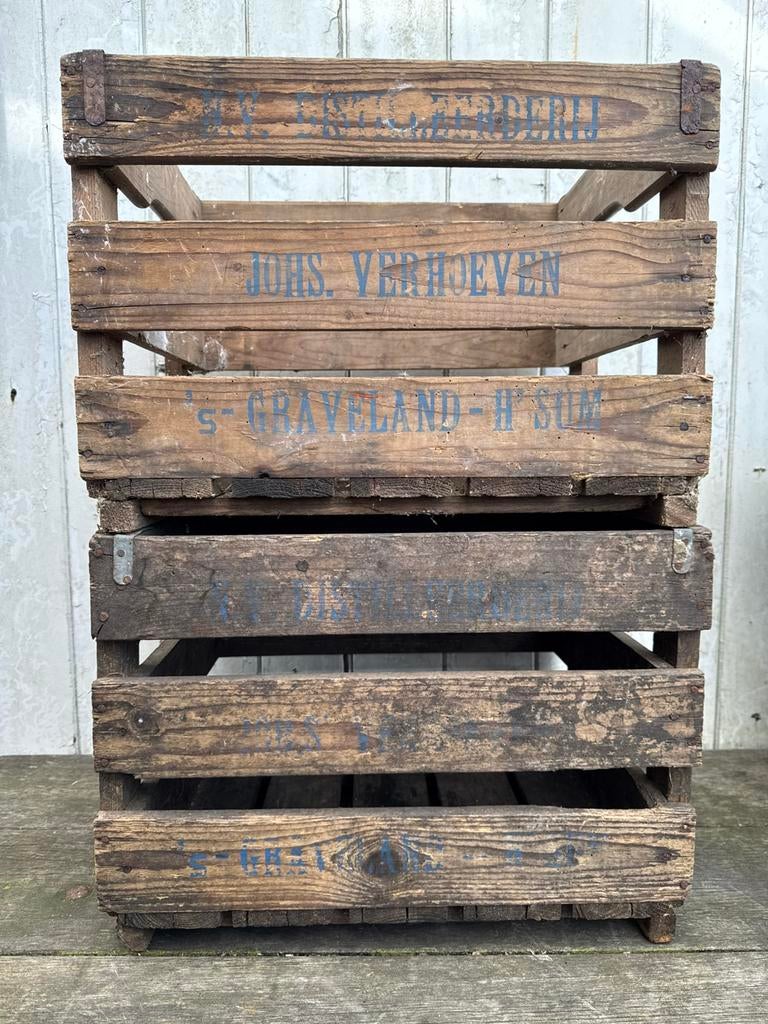 Houten kistjes, Ophalen