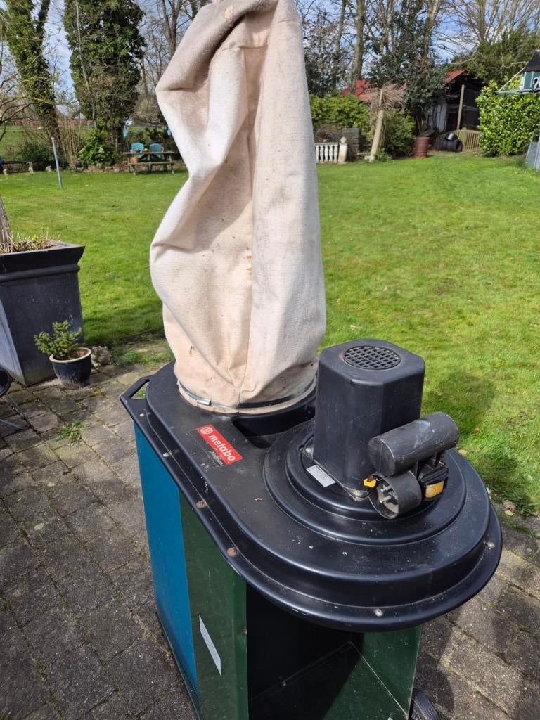 Metabo AG 2417 stofafzuiger, Ophalen, Afzuiger