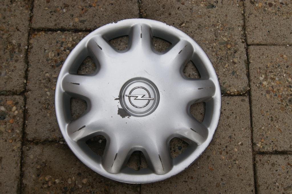 1 losse originele wieldop Opel Astra 15 inch, Auto diversen, Wieldoppen, Ophalen of Verzenden, Gebruikt