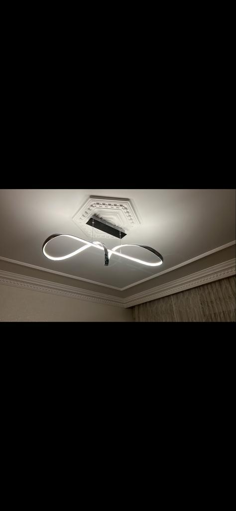 2x Moderne LED Woonkamerlamp - Infinity Design, Huis en Inrichting, Lampen | Plafondlampen, Zo goed als nieuw, Metaal, Ophalen of Verzenden