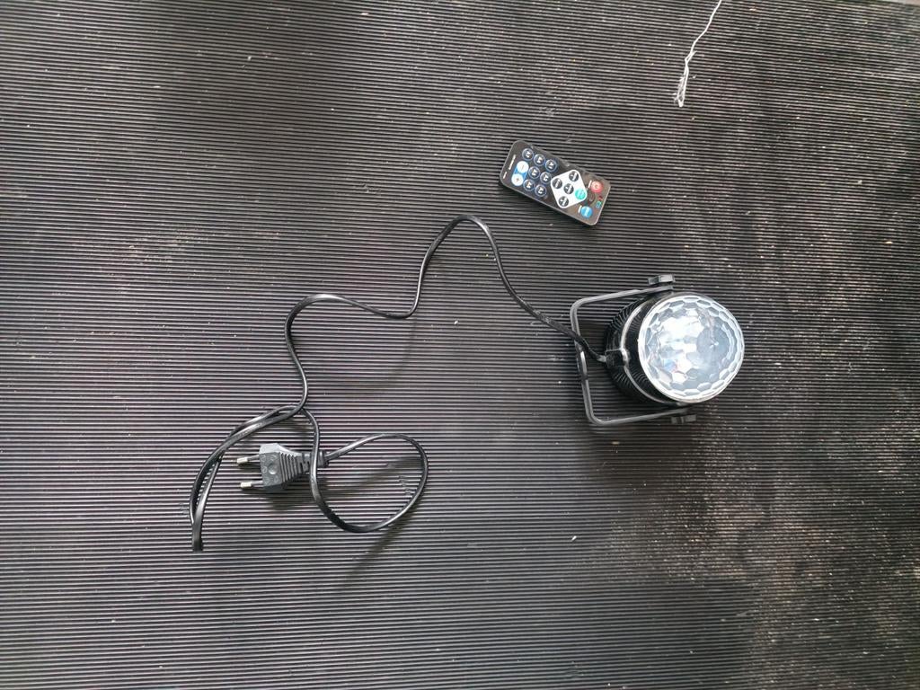 Discolamp, Ophalen, Metaal of Aluminium