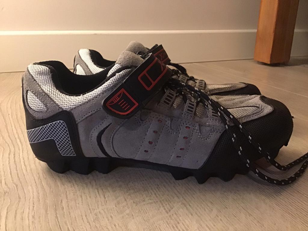 X-tract Rock wielrenschoenen fietsschoenen maat 40, Gebruikt, Ophalen of Verzenden, X-tract Rock wielrenschoenen fietsschoenen maat 40