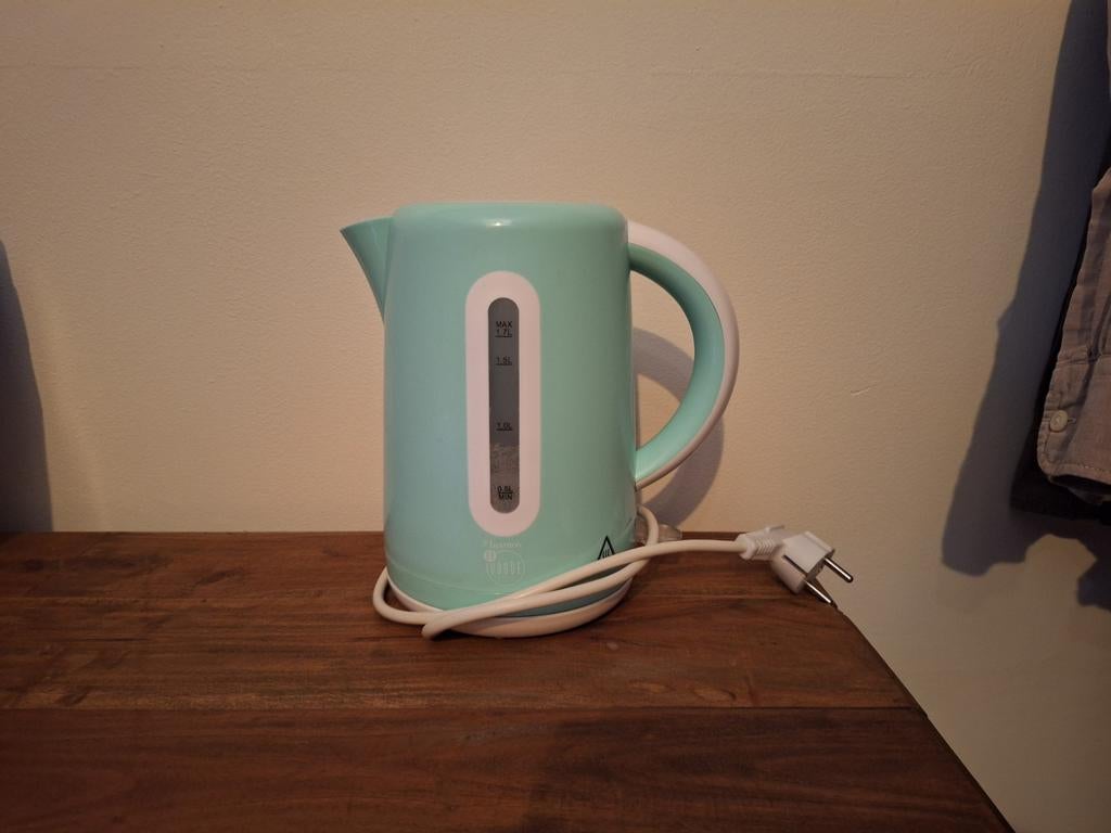 Bestron waterkoker 1,7L - Mintgroen/wit - Gebruikt, Witgoed en Apparatuur, Waterkokers, 1 tot 2 liter, Ophalen, Gebruikt