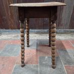 Oud houten brocante tafeltje plantentafel bijzettafeltje, Antiek en Kunst, Ophalen