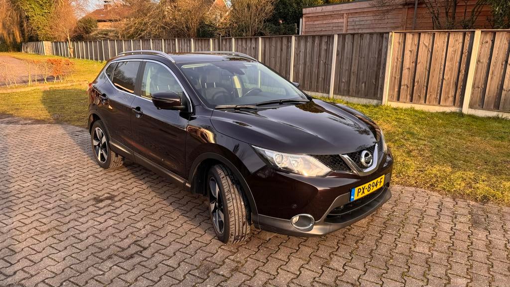 Nissan Qashqai 1.6 163pk N-Connecta 12-2016 Midnight purple, Auto's, Nissan, Voorwielaandrijving, 1618 cc, Zwart, 4 cilinders