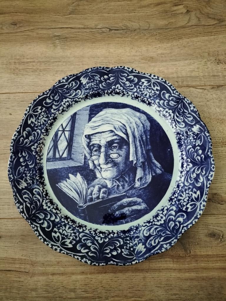 Delfts blauw wandbord lezende vrouw Vintage, Antiek en Kunst, Antiek | Wandborden en Tegels, Ophalen of Verzenden