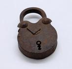 Antiek hangslot., Ophalen of Verzenden