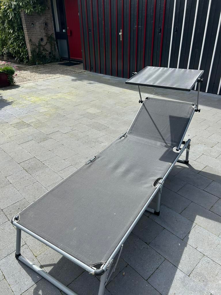 Strand/ligbed in goede staat, Ophalen, Zo goed als nieuw, Aluminium, Verstelbaar