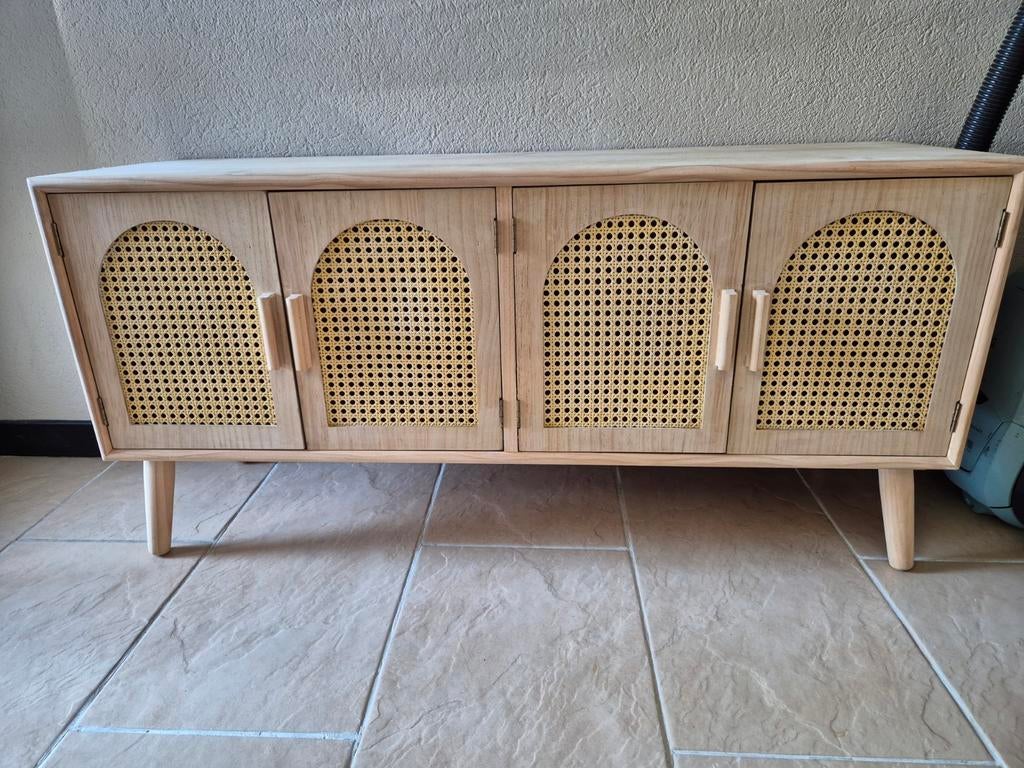 Webbing dressoir zoekt een nieuw huisje, Huis en Inrichting, Kasten | Dressoirs, Ophalen of Verzenden, Zo goed als nieuw, 25 tot 50 cm