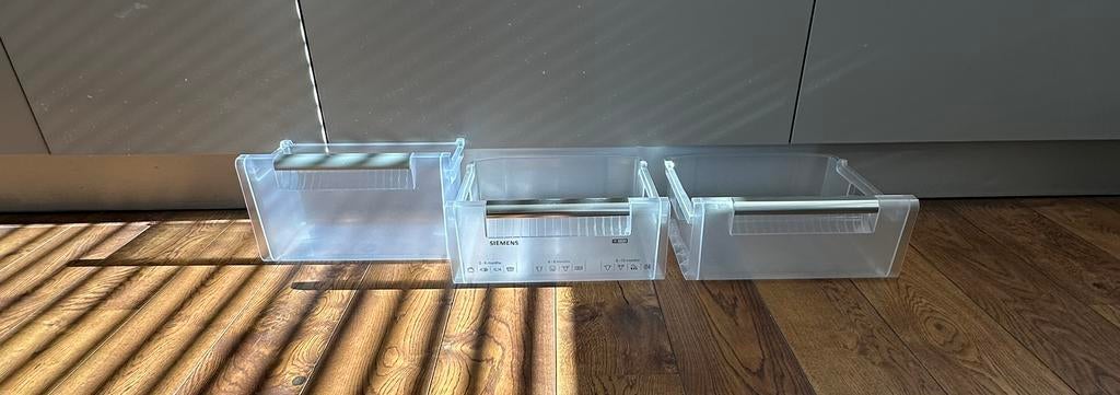 Siemens vriezerlades, Minder dan 60 cm, Zo goed als nieuw, Inbouw, 160 cm of meer